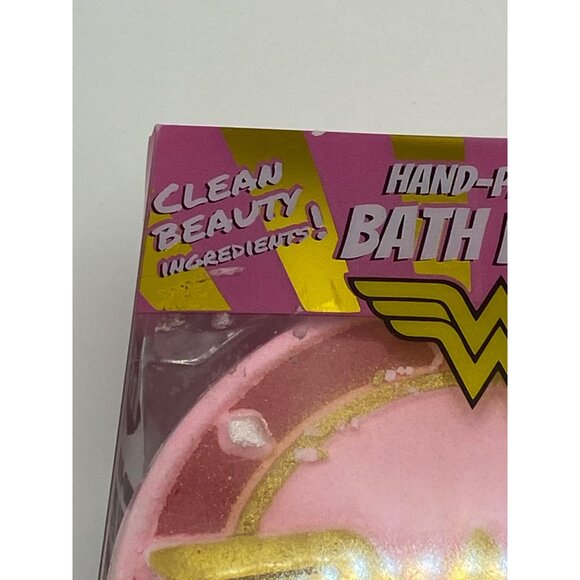 Wonder Woman Hand-Painted Bath Bomb Watermelon Bubblegum Scented Clean Beauty In - Picture 7 of 12